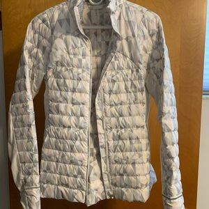 Lululemon jacket size 8